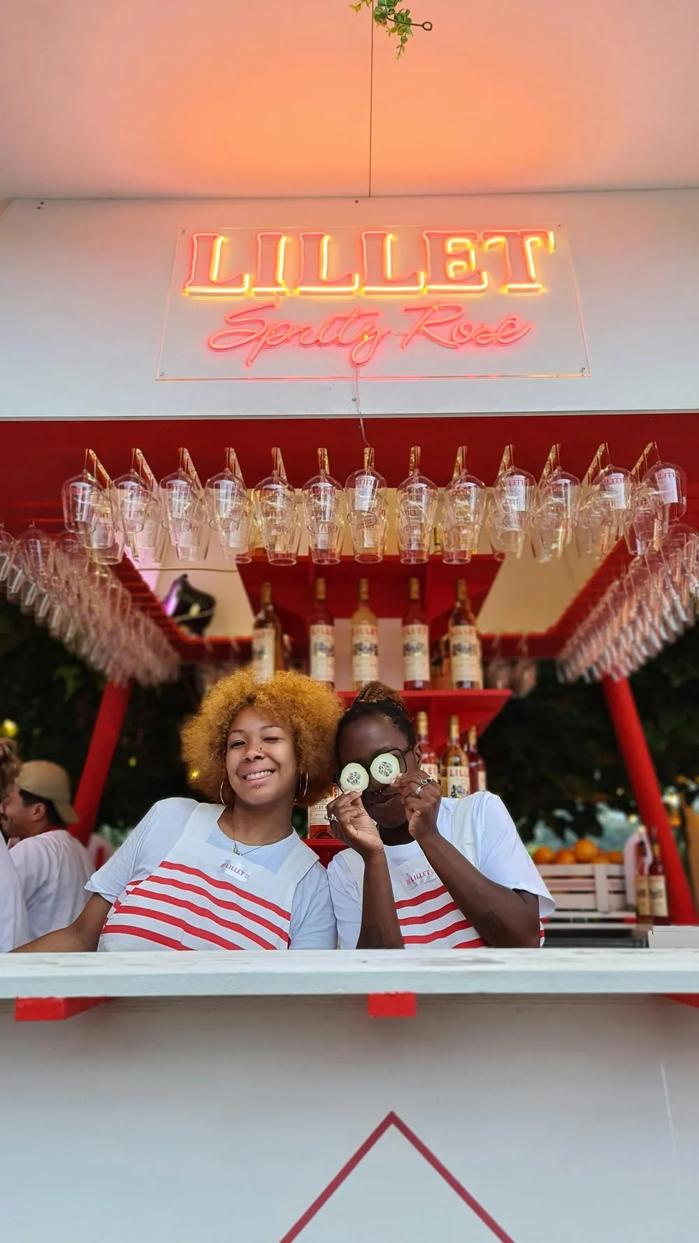 Serveuse pour le festival We Love Green à Paris